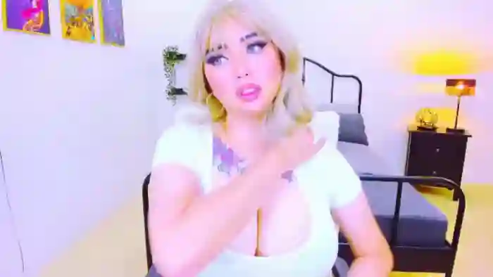 julia-sammie