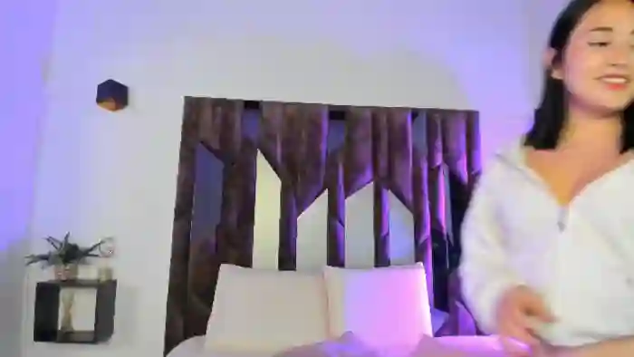 mia-willow