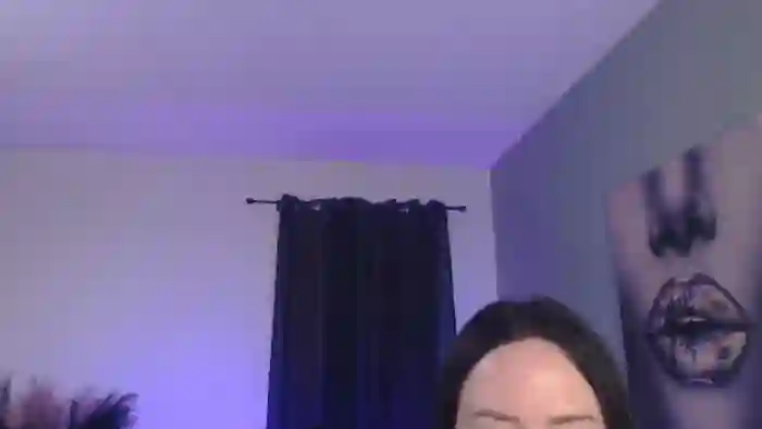 tia-bella