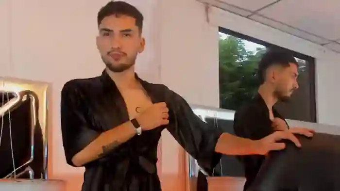 yoggi-aron
