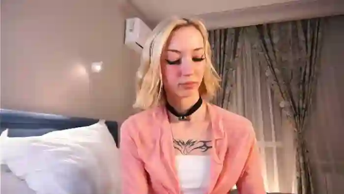 megan-floor