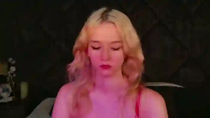 naomi-loys