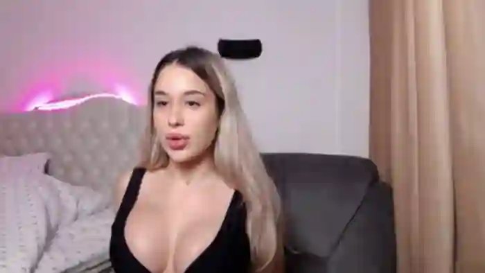 selena-lexxy