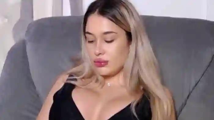 selena-lexxy