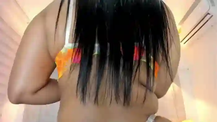 naisha-rousell