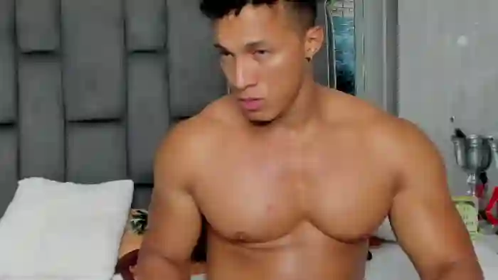 mat-strong