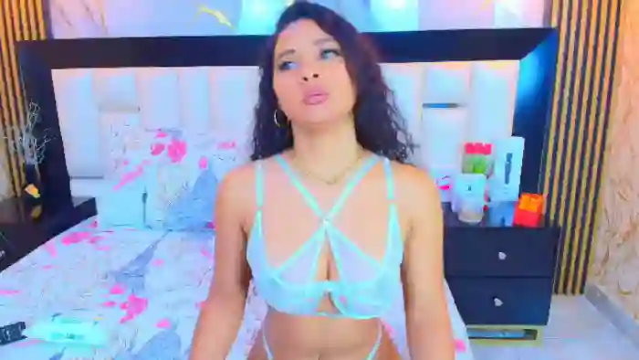 sofia-laurents