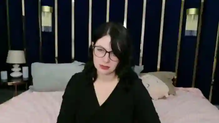 nina-stane