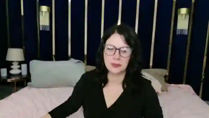 nina-stane