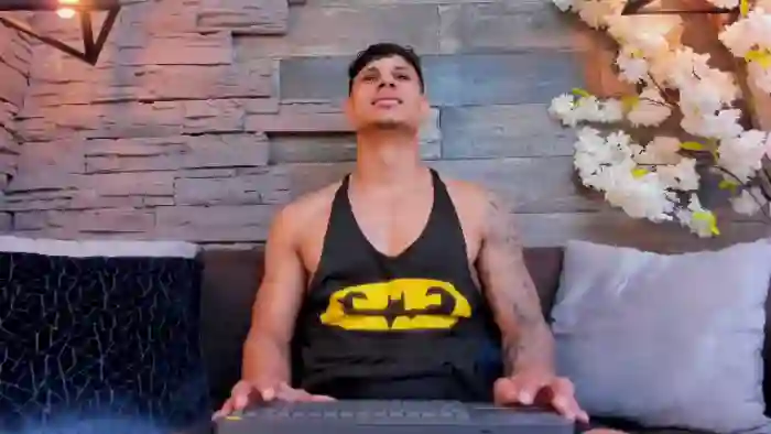 noah-hunther