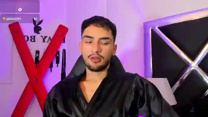 yoggi-aron