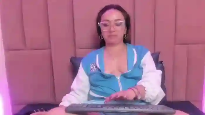 leyla-smith