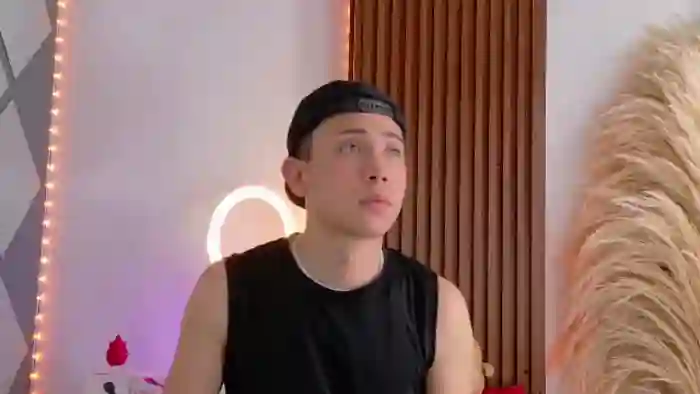 naughty-scott