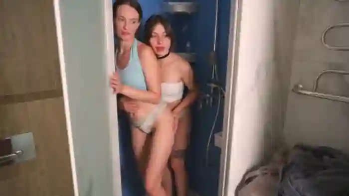 molly-and-camilla