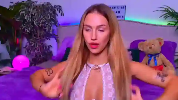 sara-maya