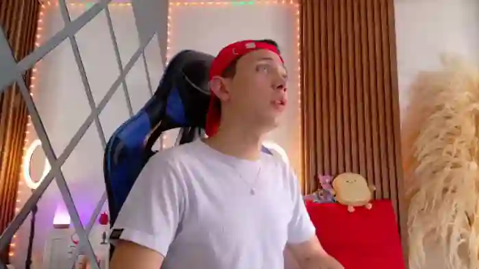 naughty-scott