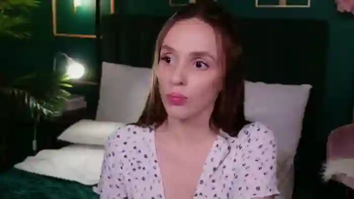 isabel-adams