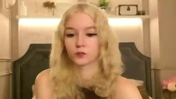 naomi-loys