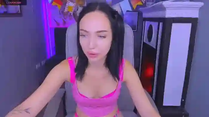 nicki-j