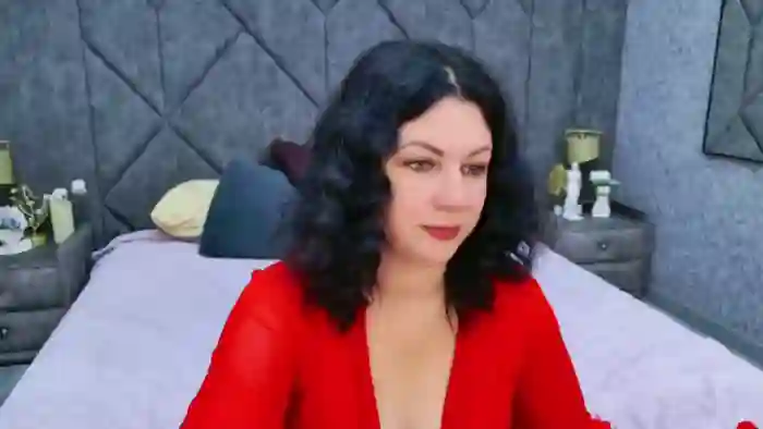 nina-stane
