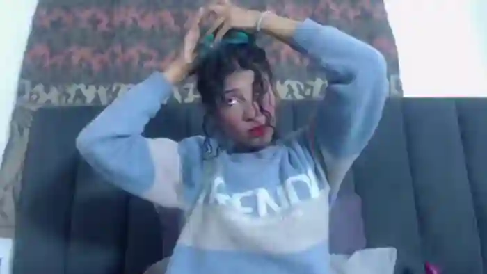 petite-ariana