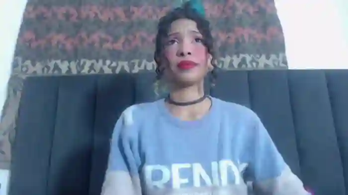 petite-ariana