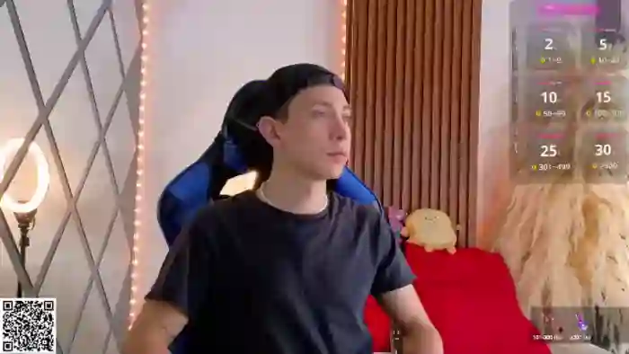 naughty-scott