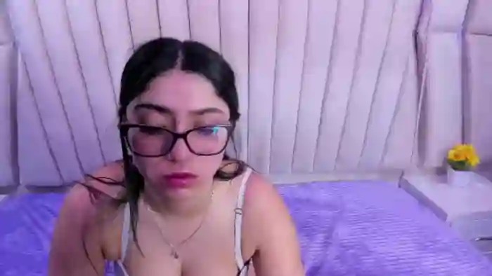 lucy-stonn