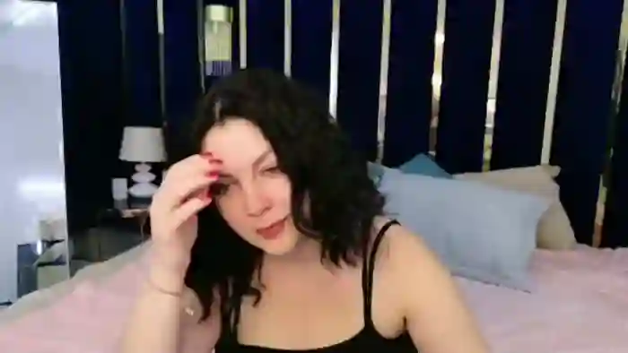 nina-stane