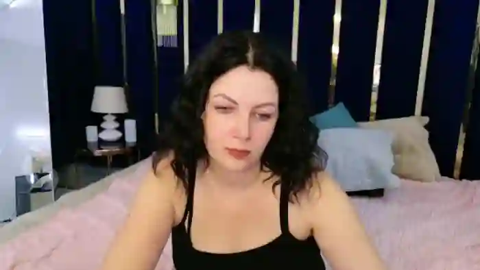 nina-stane