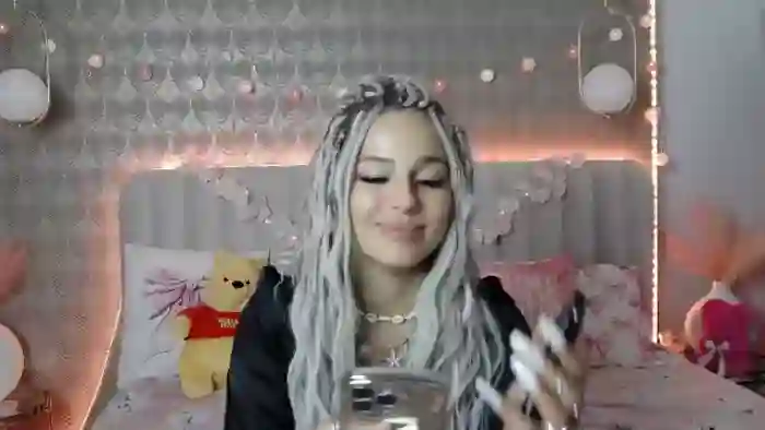 nikki-alman