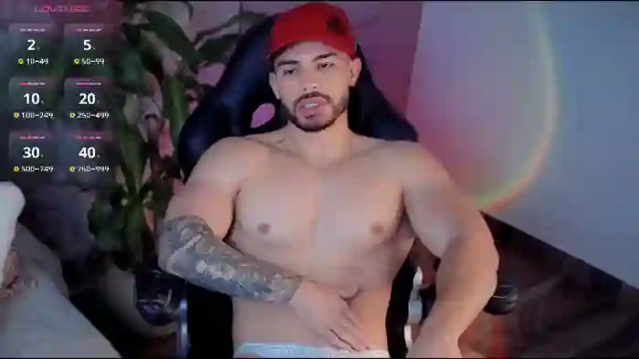 valenthino-king