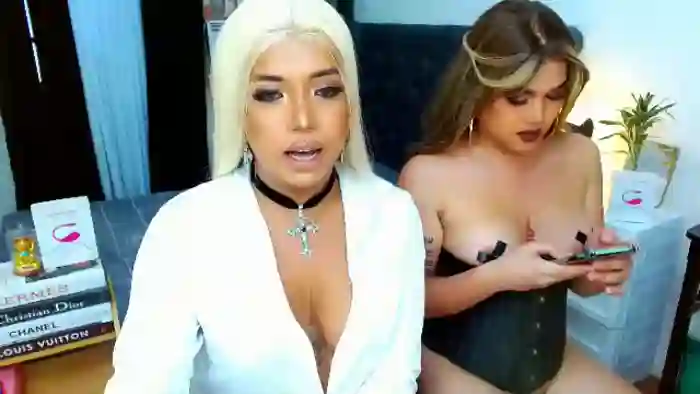 mistress-aaliyah-and-kesha-victoria