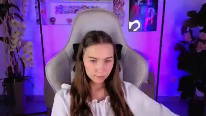 olivia-lay