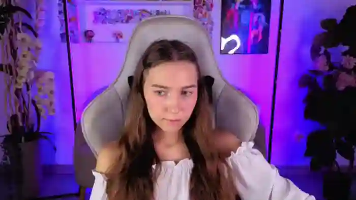 olivia-lay