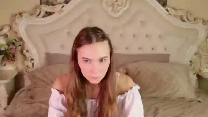 olivia-lay