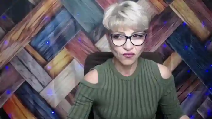 holly-incredible