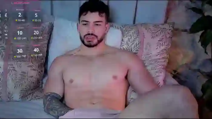 valenthino-king