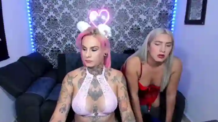 nathaly-rose-and-lizz-grant
