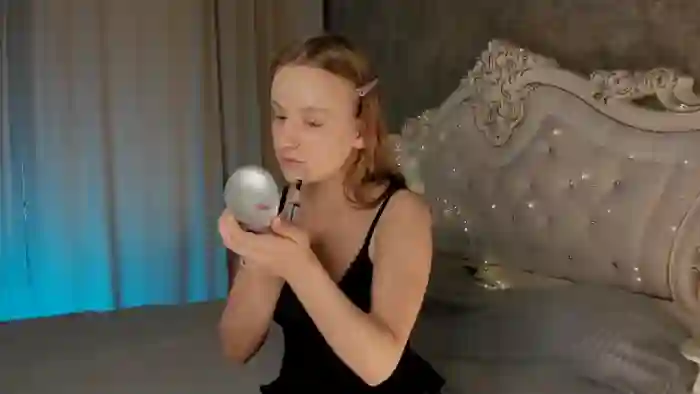 lucy-di