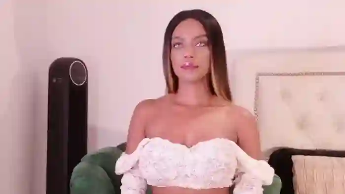 shaina-jones