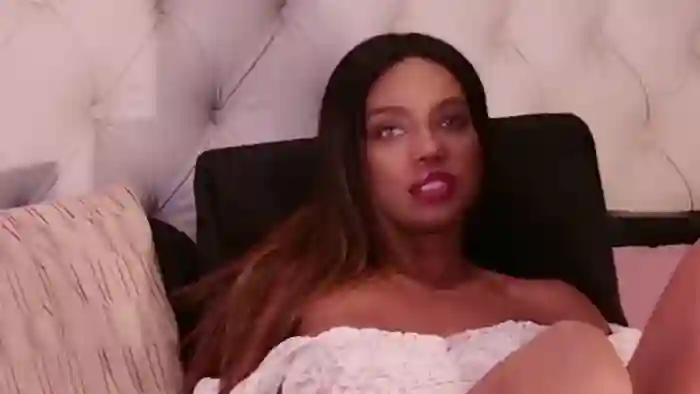 shaina-jones