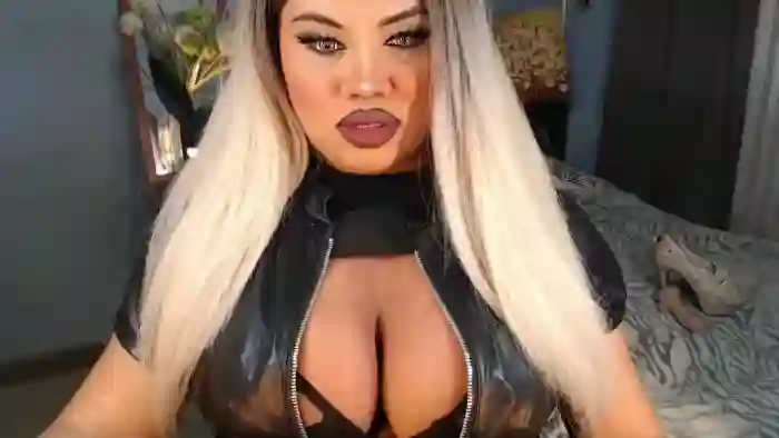 neomie-thompson