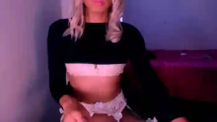 nina-queen
