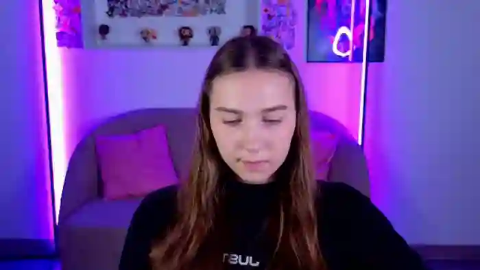 olivia-lay