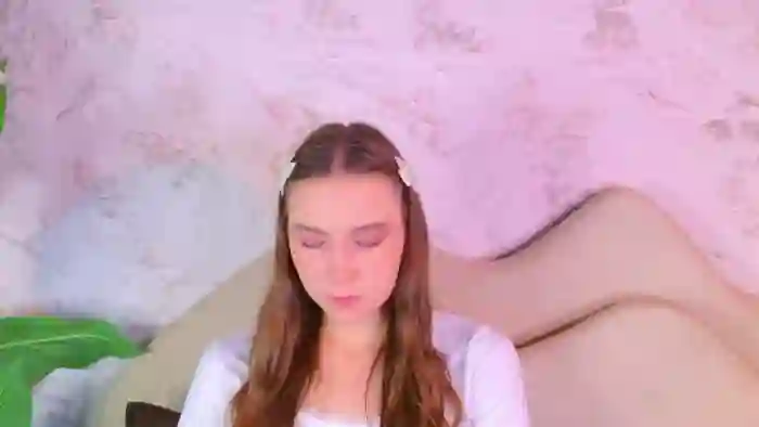 olivia-lay