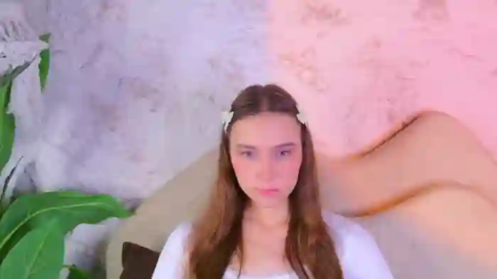 olivia-lay