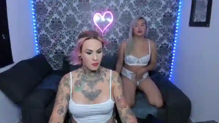 nathaly-rose-and-lizz-grant