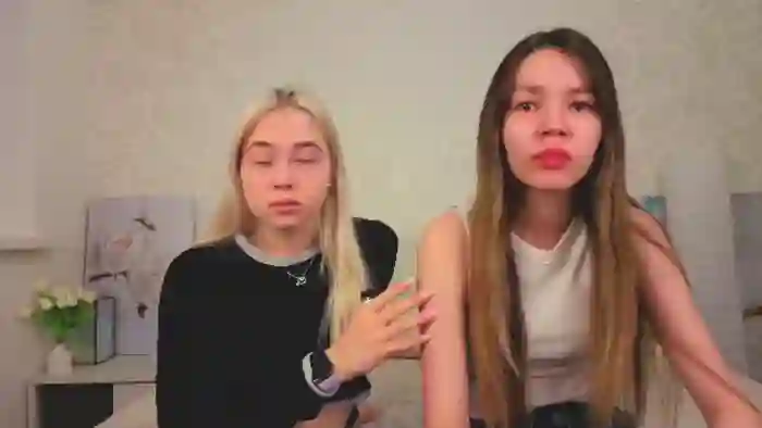 mayra-horwich-and-tiffani-sheaff