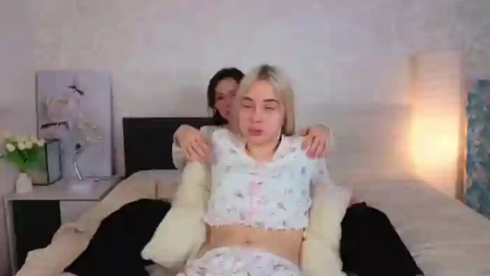 mayra-horwich-and-tiffani-sheaff